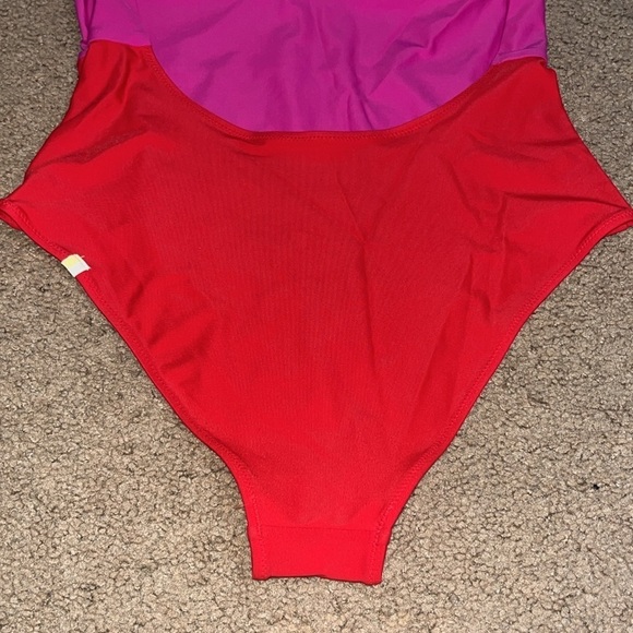 Summersalt The Deep Dive Colorblock One Piece Swimsuit Lava Hibiscus 8 - Picture 9 of 10